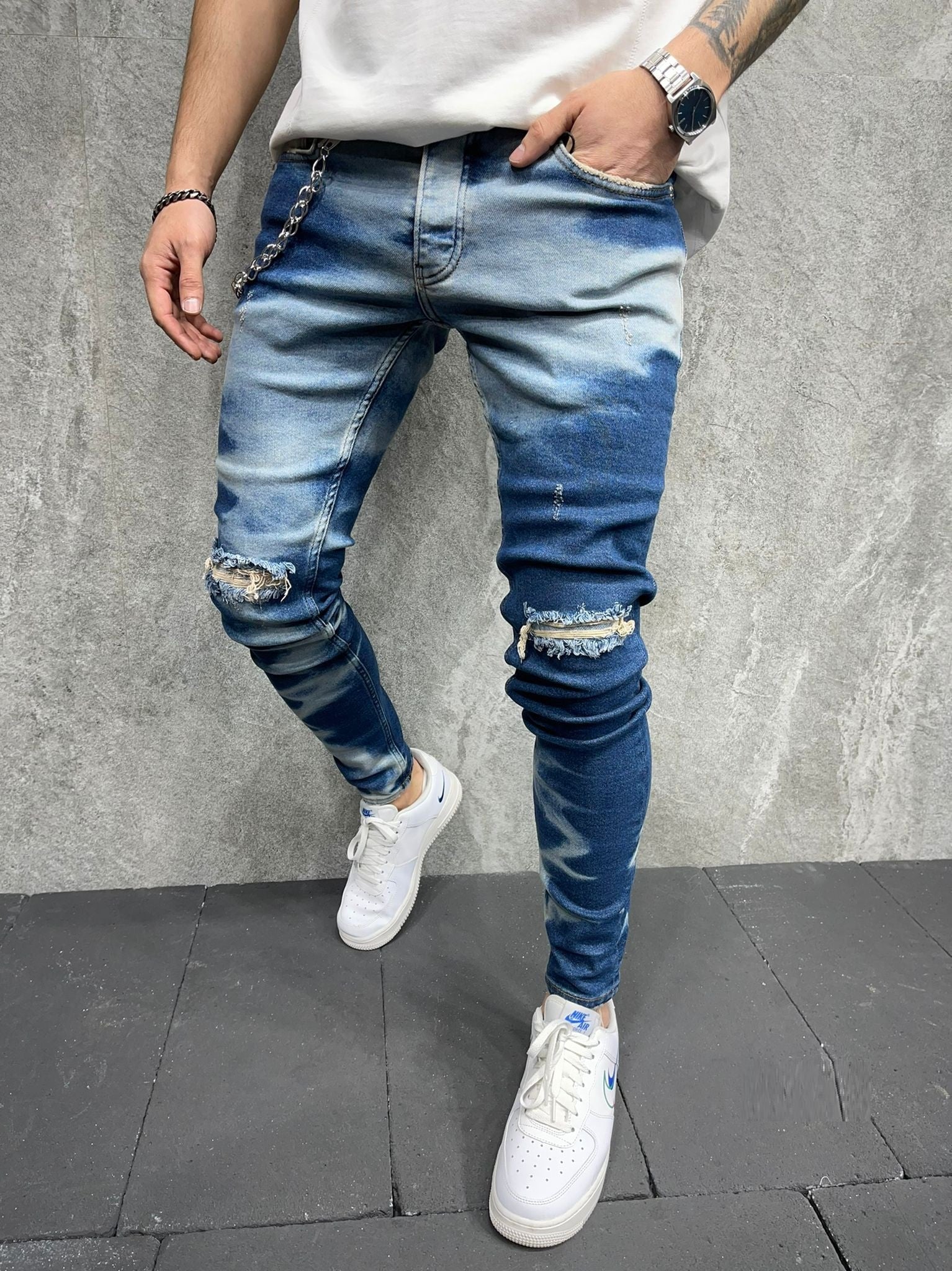 Fely Bleached Ripped Jeans + Chain - Blue Y14 - FASH STOP